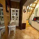 Tiny House - Spaccanapoli Διαμέρισμα *